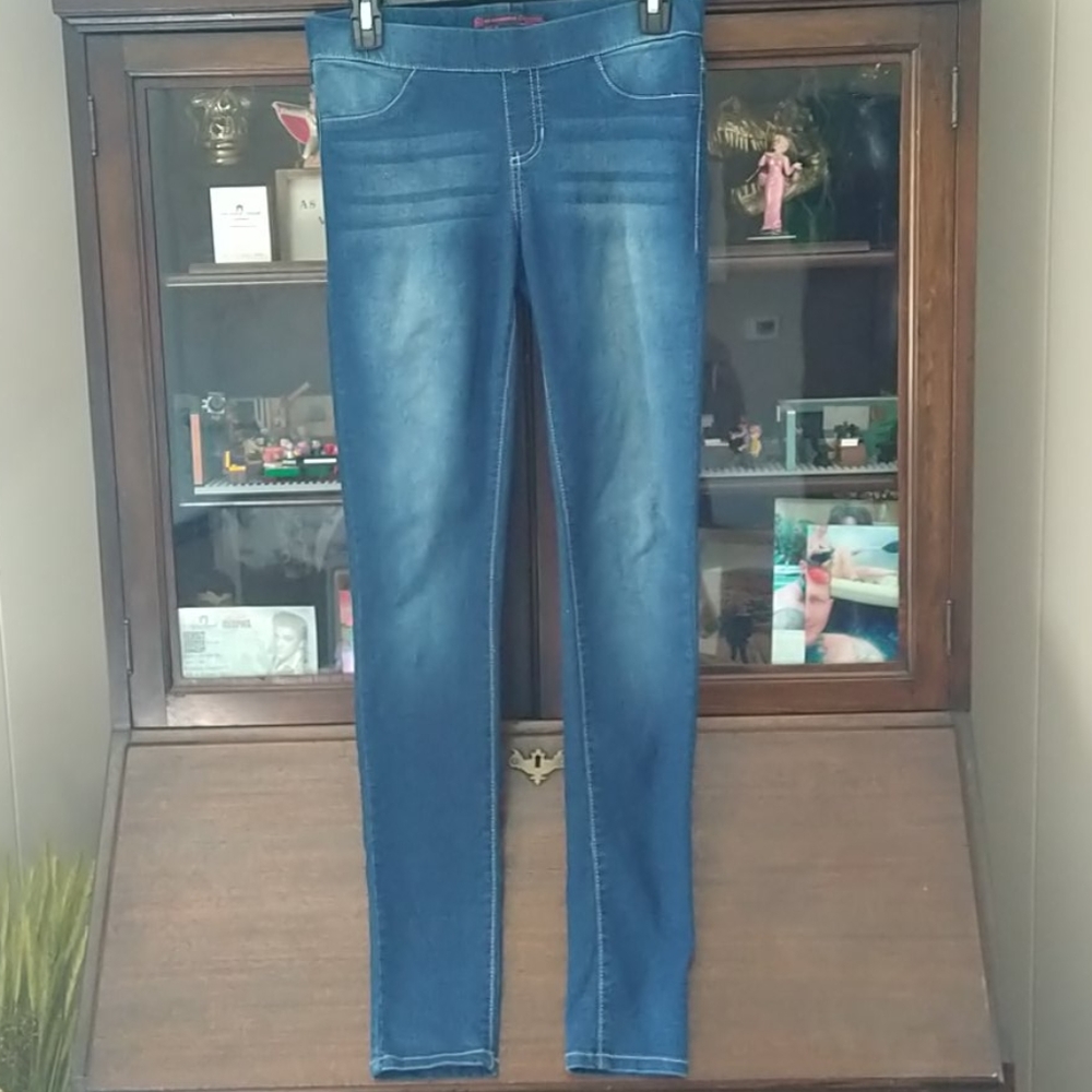 Stretchy jeans